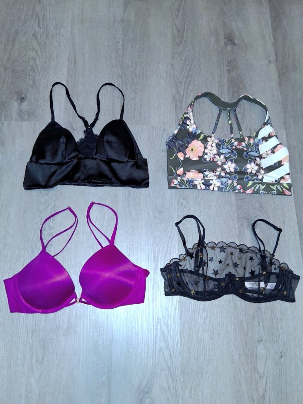 Lot of Victoria's Secret Bras Size 34B Size Small Very Sexy Push Up Unlined Lace